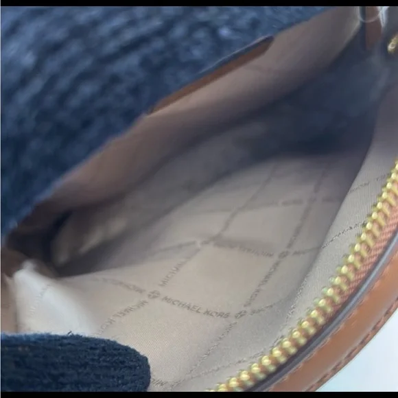 NWT $498 Michael Kors medium backpack - Picture 8 of 12